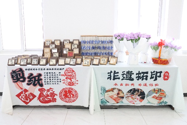 【光影致禮，師恩綿長(zhǎng)】濃情謝師恩，定格教育情——保定理工學(xué)院康復(fù)醫(yī)學(xué)院教師節(jié)主題拍照活動(dòng)溫情啟辦